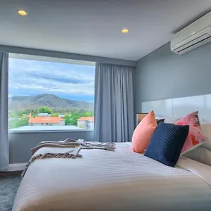 **** Hotel Rex Australia